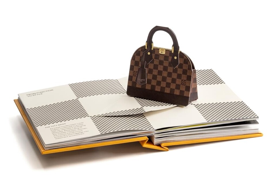 Fashion Unfolded : Pop-Up Louis Vuitton